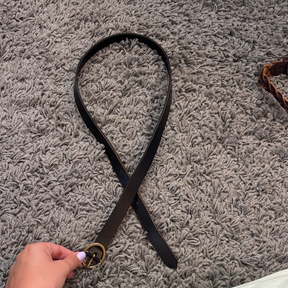 American Eagle Outfitters Black Belt with Gold Round Buckle